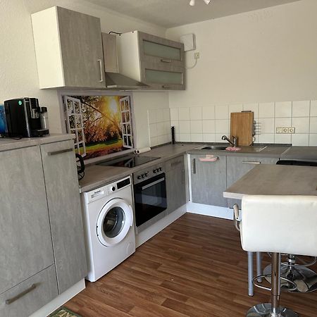 Ruhige Sonnige 1,5 Zimmer Wohnung Érfurt Exterior foto