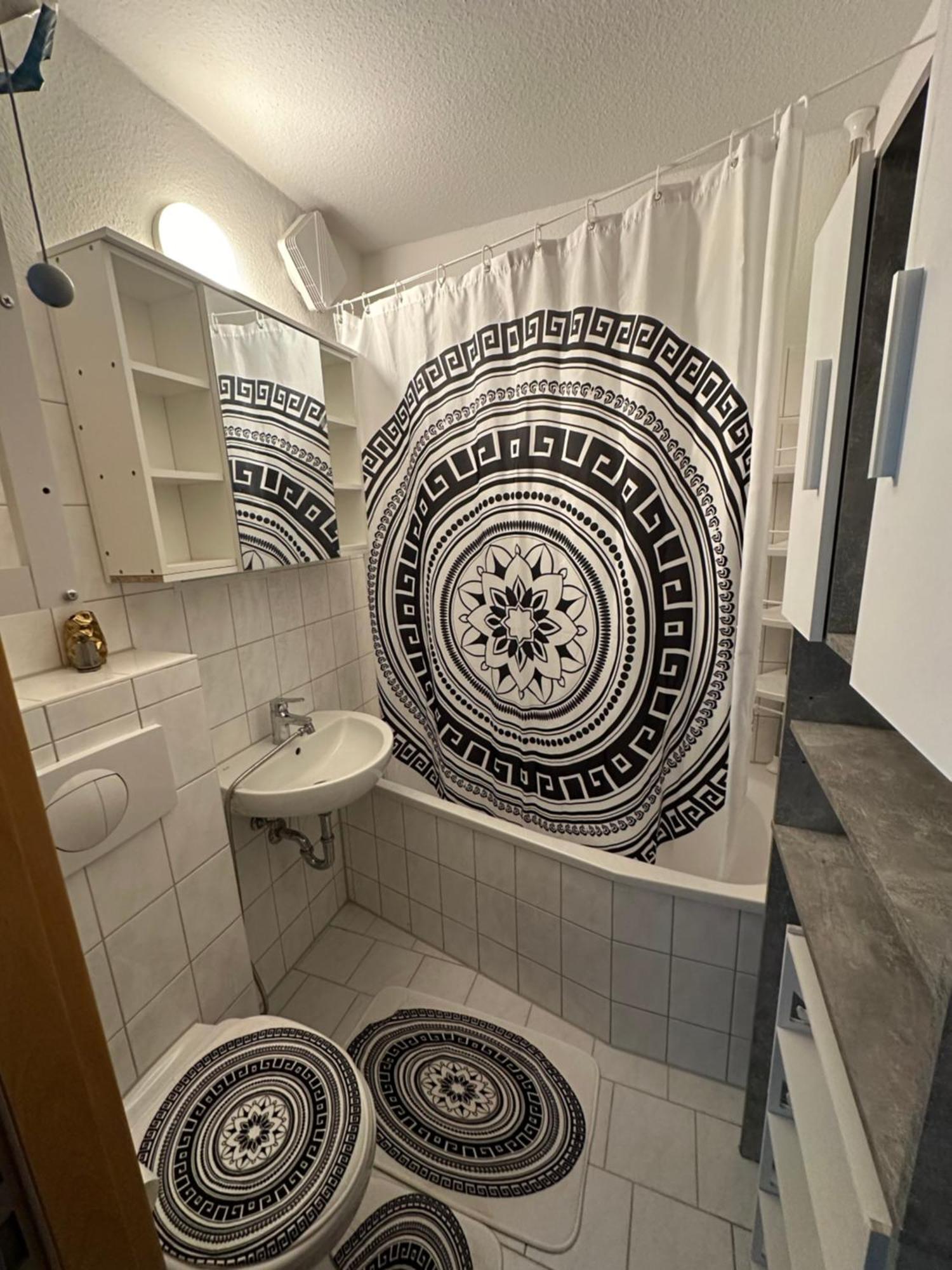 Ruhige Sonnige 1,5 Zimmer Wohnung Érfurt Exterior foto